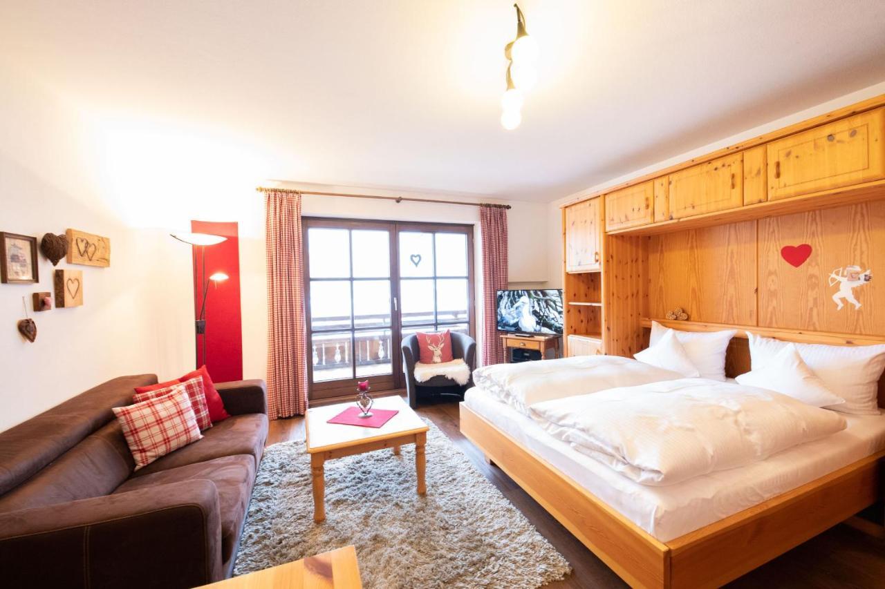 Enzian Apartment Грайнау Екстериор снимка