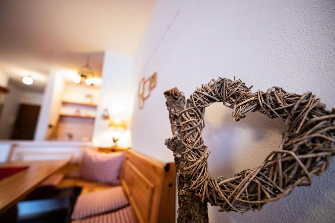 Enzian Apartment Грайнау Екстериор снимка